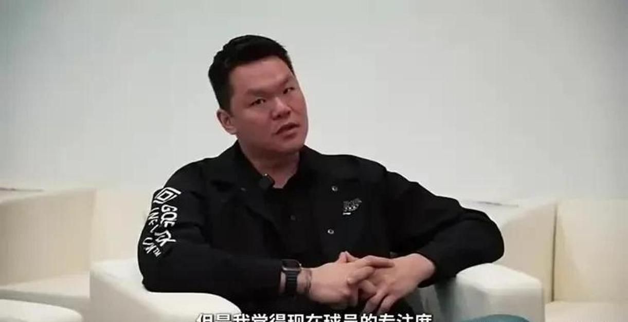 FMVP从未申请交易，却被送走！尴尬！刚喷完恩比德，就成队友！