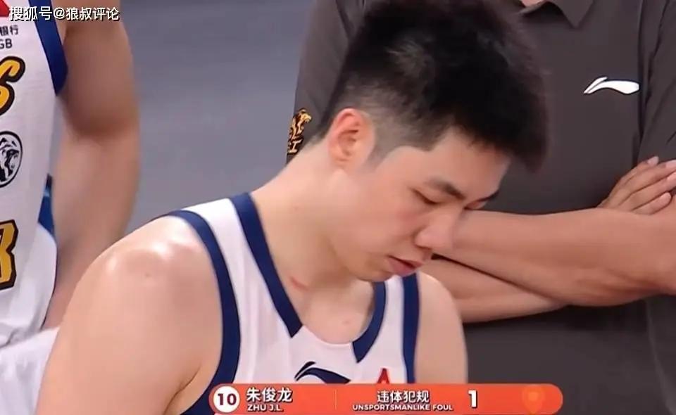 全场3分钟打成纽约英雄 阿尔瓦拉多：这就是我的篮球