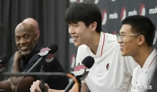 美记：斯普利特有可能很快成为公牛主教练，他们的工资比开拓者高