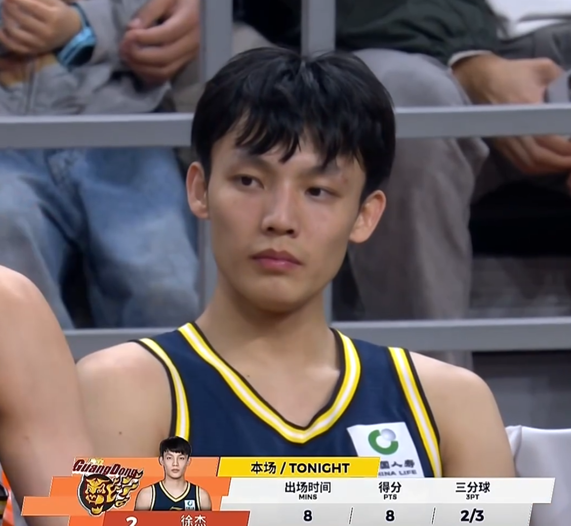 热火领跑字母哥交易需二选一