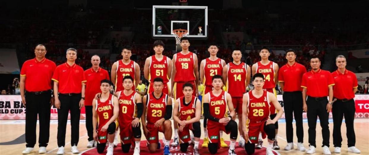 玉昆在防守方面如何遏制对手？乔迪直接扔出3个反问句，引发热议